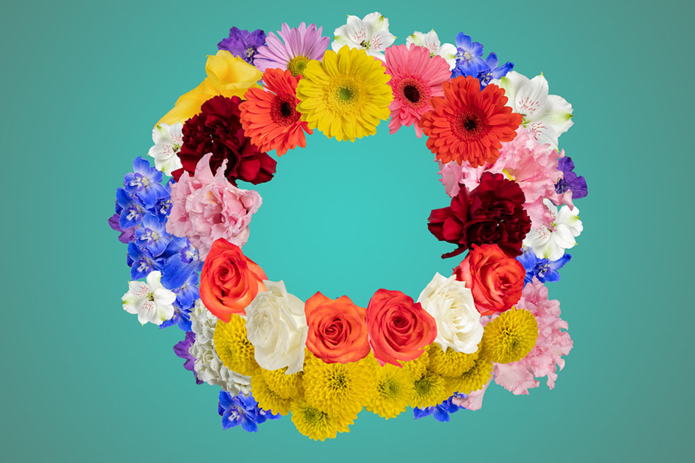 shutterstock-free-flower-images-wreath.jpg