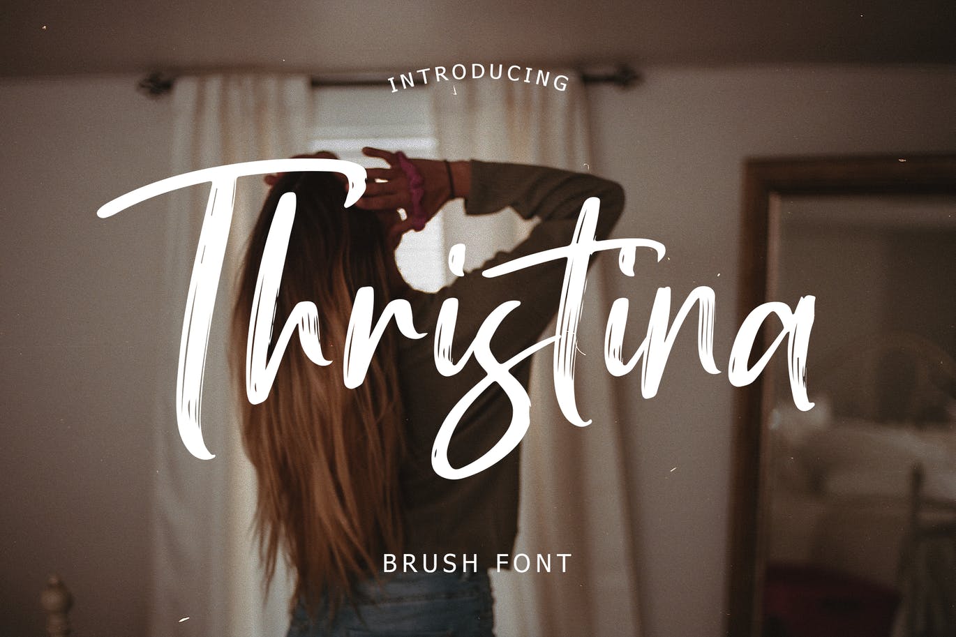 thristina-brush-font.